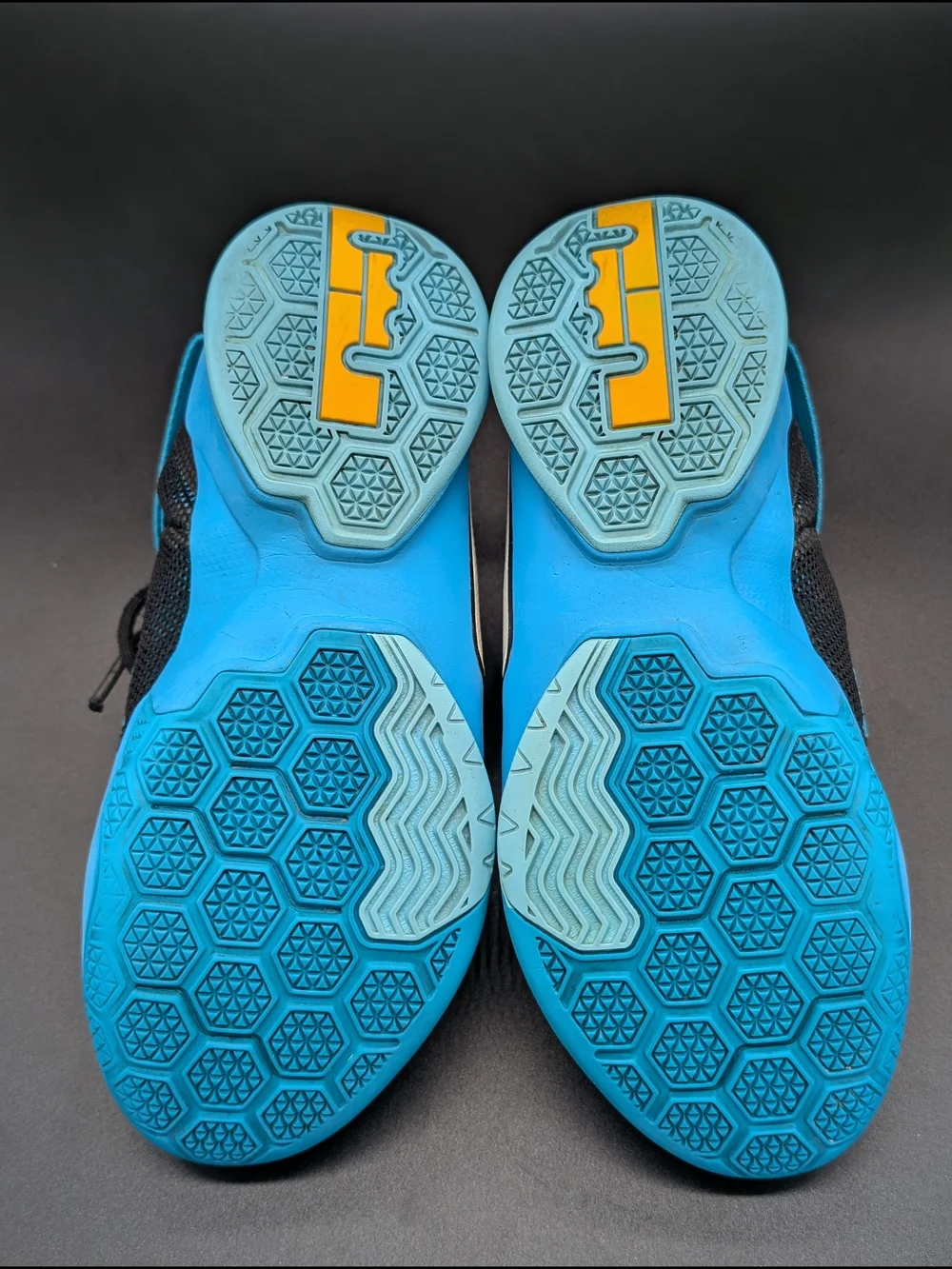 Nike LeBron Soldier 9 IX Basketball Sneakers